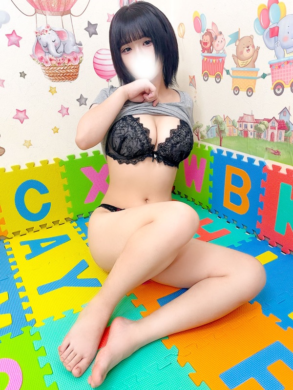 搾乳手コキ・オナクラ 大人の幼稚園渋谷店 あむ先生